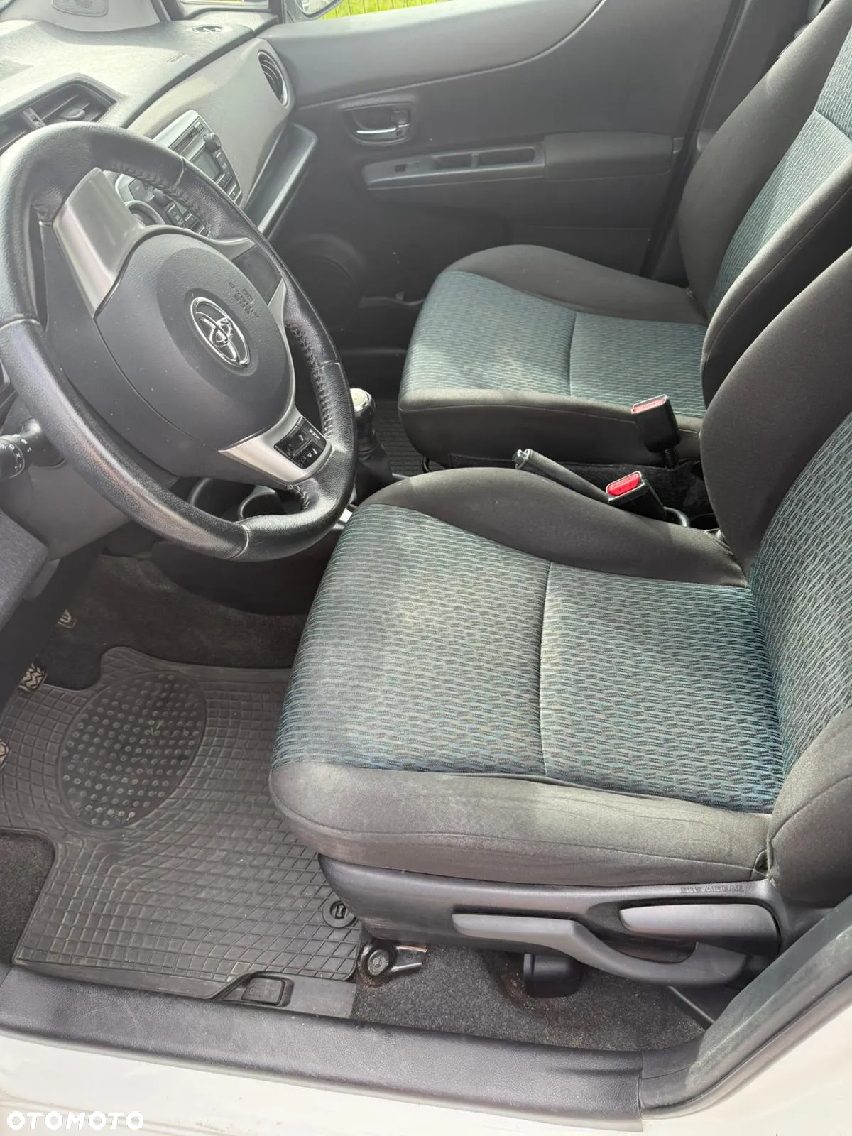 Toyota Yaris 1.0 Active - 10