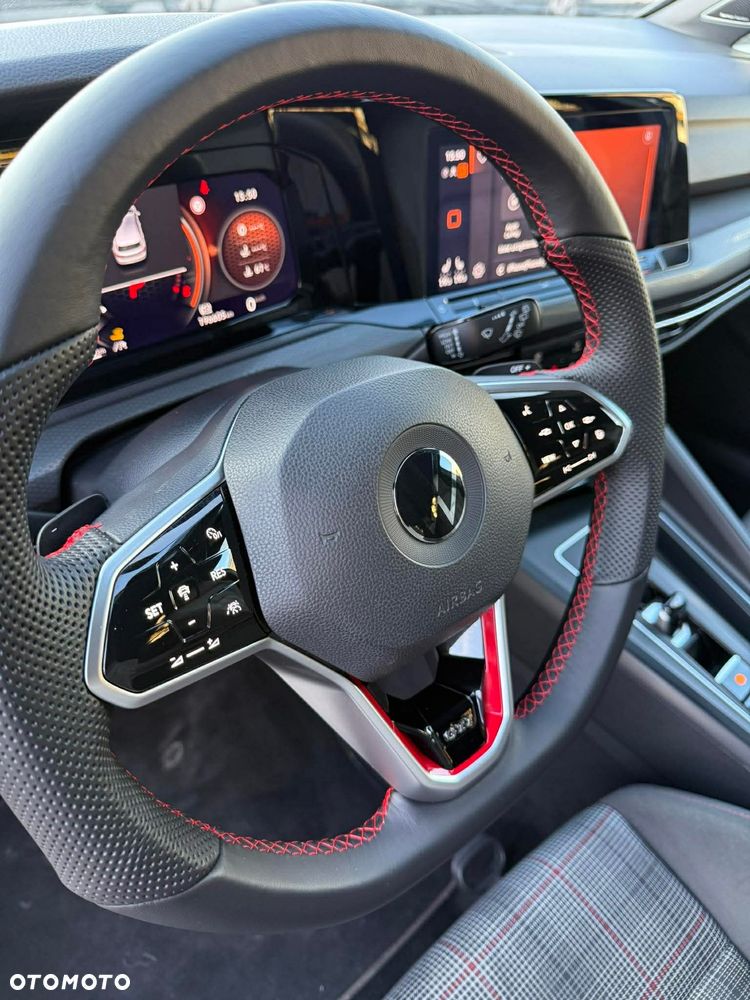 Volkswagen Golf 2.0 TSI GTI DSG - 11