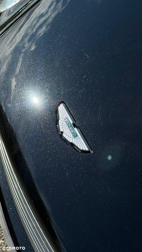 Aston Martin DB9 - 22