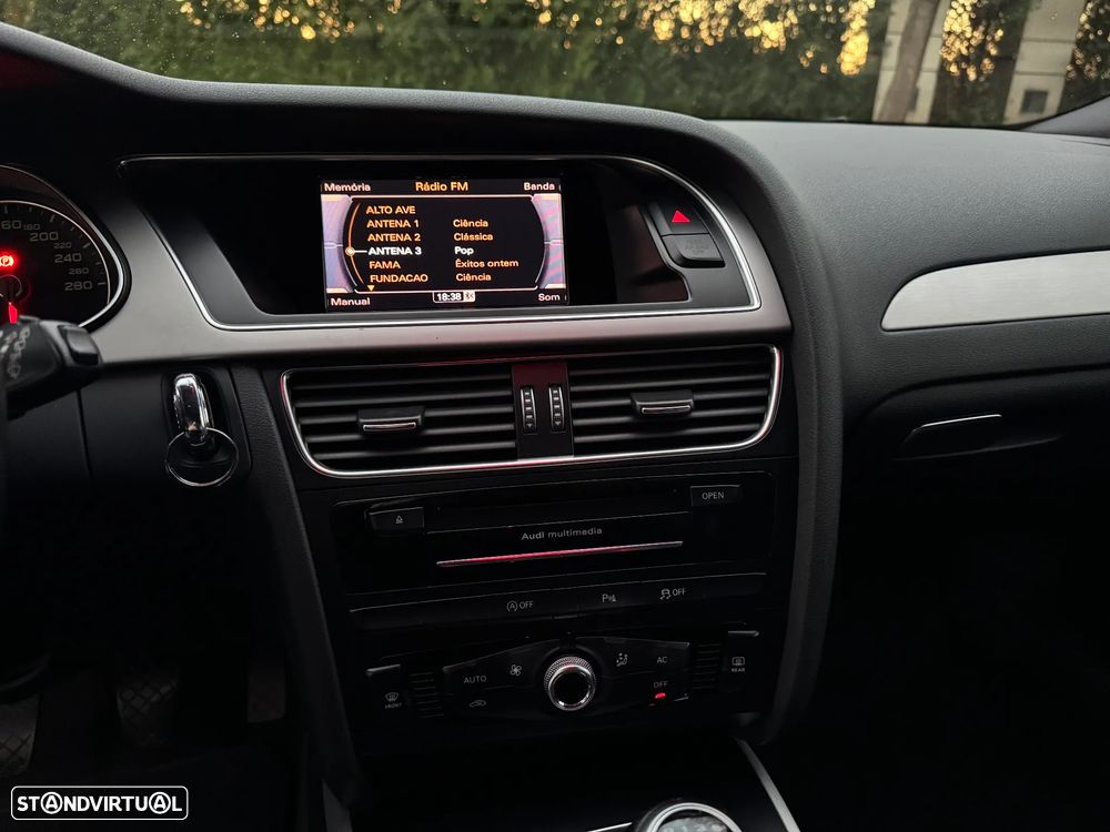 Audi A4 Avant 2.0 TDI S-line - 40