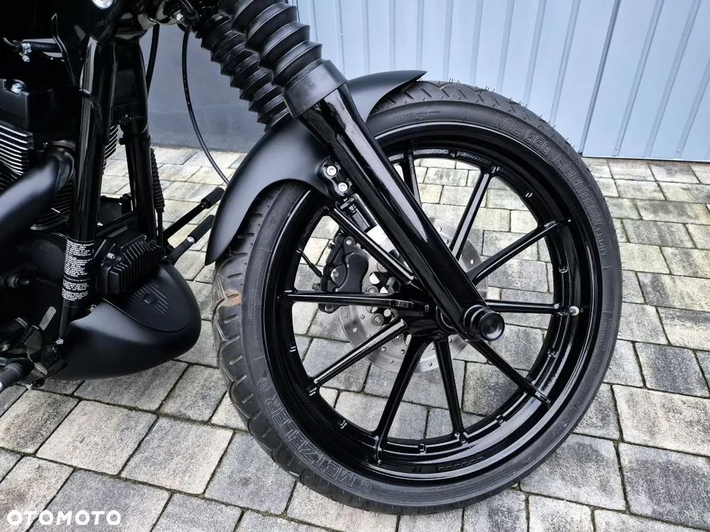 Harley-Davidson Dyna Wide Glide - 10