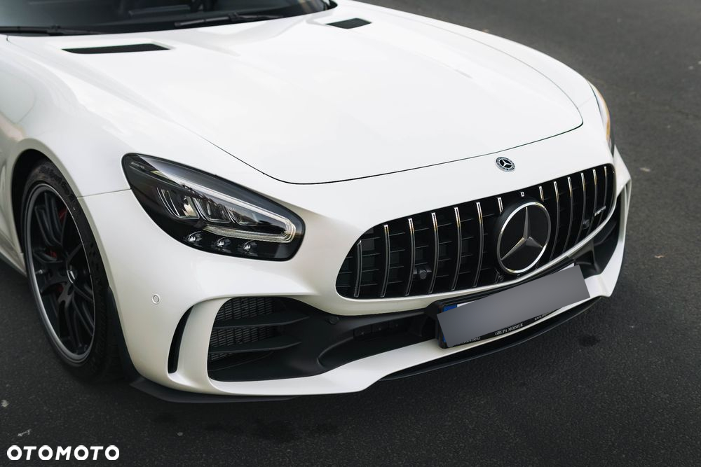 Mercedes-Benz AMG GT R - 6