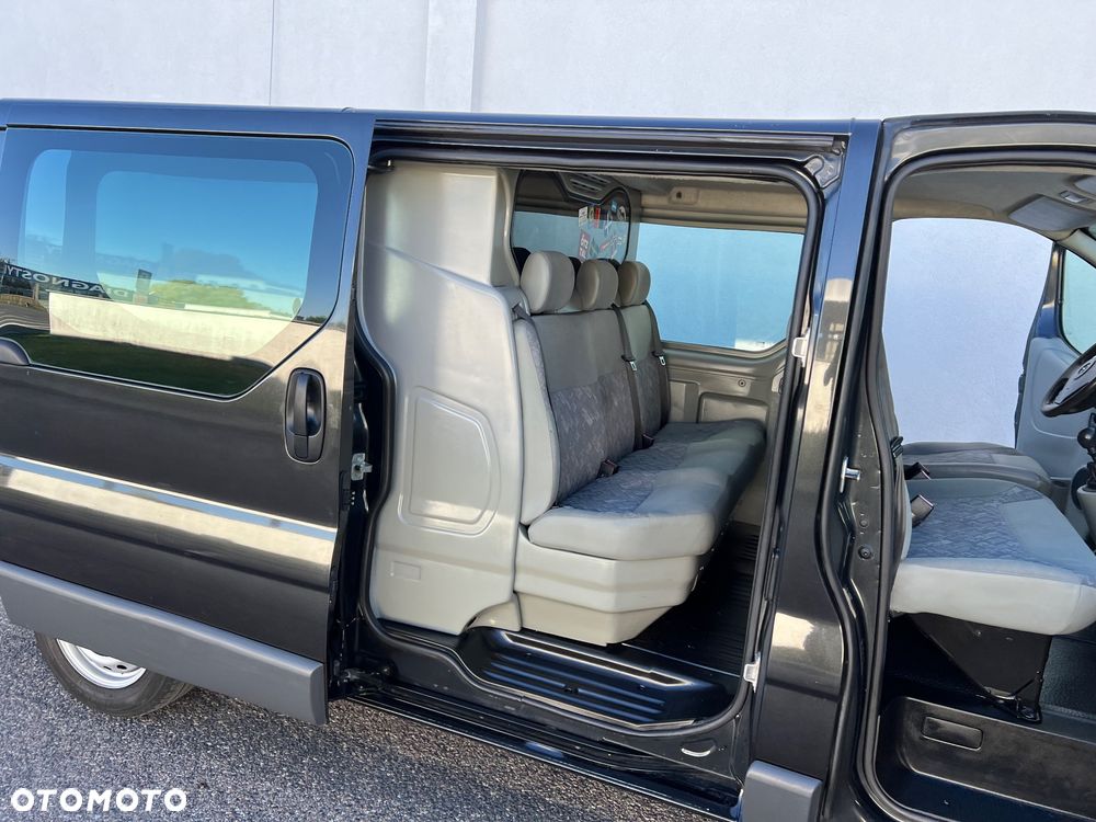 Opel Vivaro LONG - 23