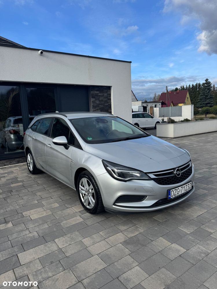 Opel Astra 1.6 D (CDTI) Automatik Innovation - 5