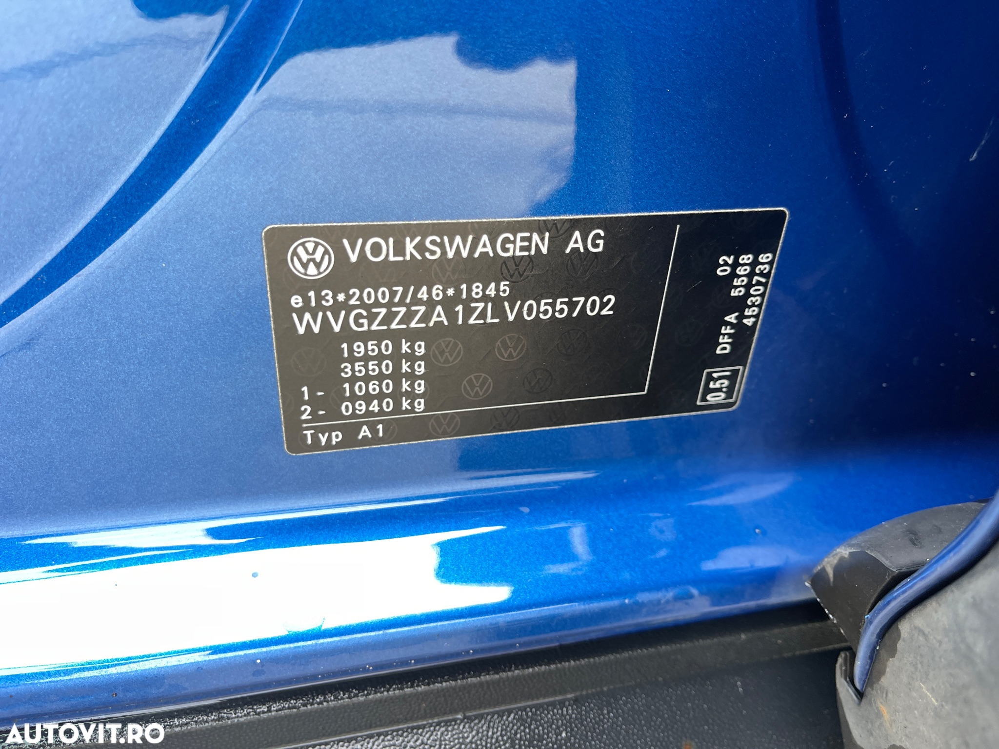 Volkswagen T-ROC 2.0 TDI DSG Sport - 40