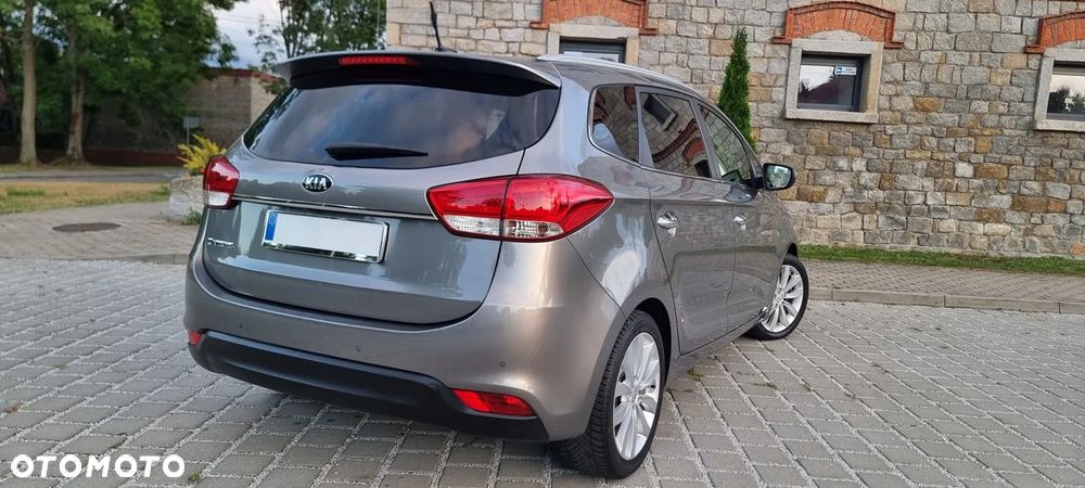Kia Carens 1.6 GDI ISG Spirit - 12
