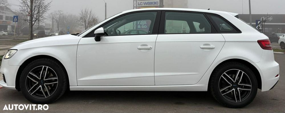 Audi A3 1.4 TFSI COD Ambiente - 5