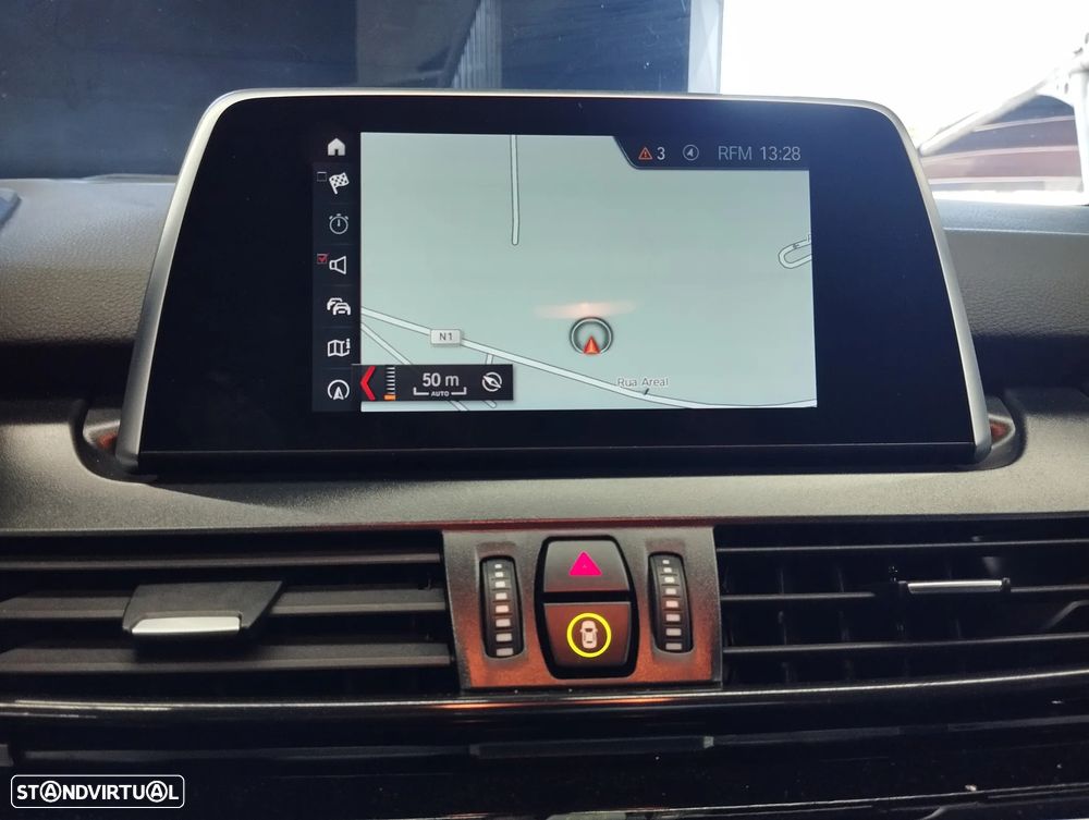 BMW 225xe Active Tourer Advantage - 28