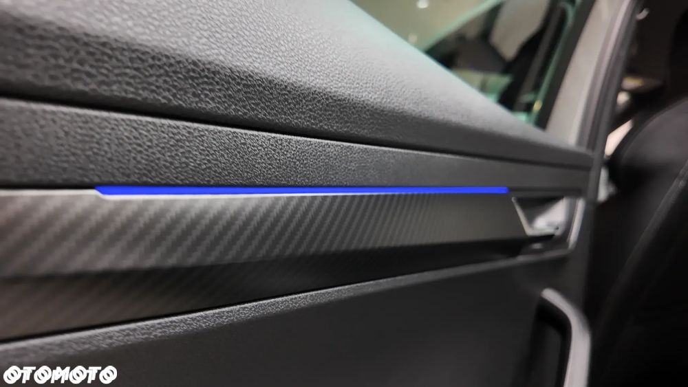 Skoda Karoq 2.0 TDI SCR 4x2 Sportline - 29