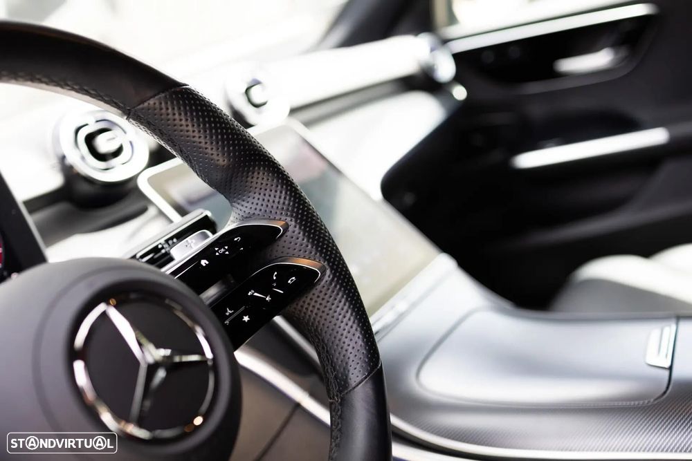 Mercedes-Benz C 300 e AMG Line - 50