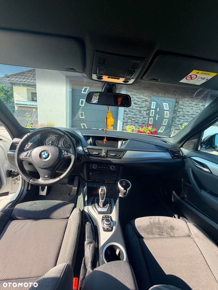 BMW X1 xDrive18d - 10