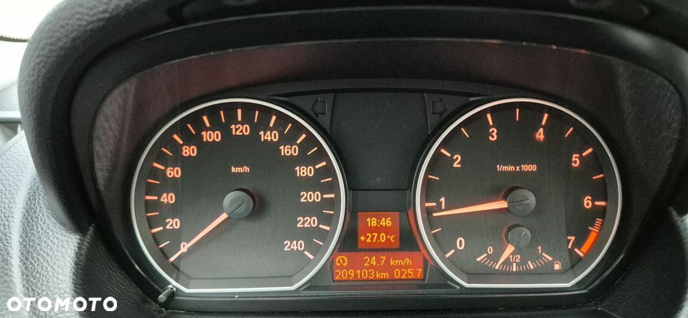 BMW Seria 1 116i Edition Sport - 14