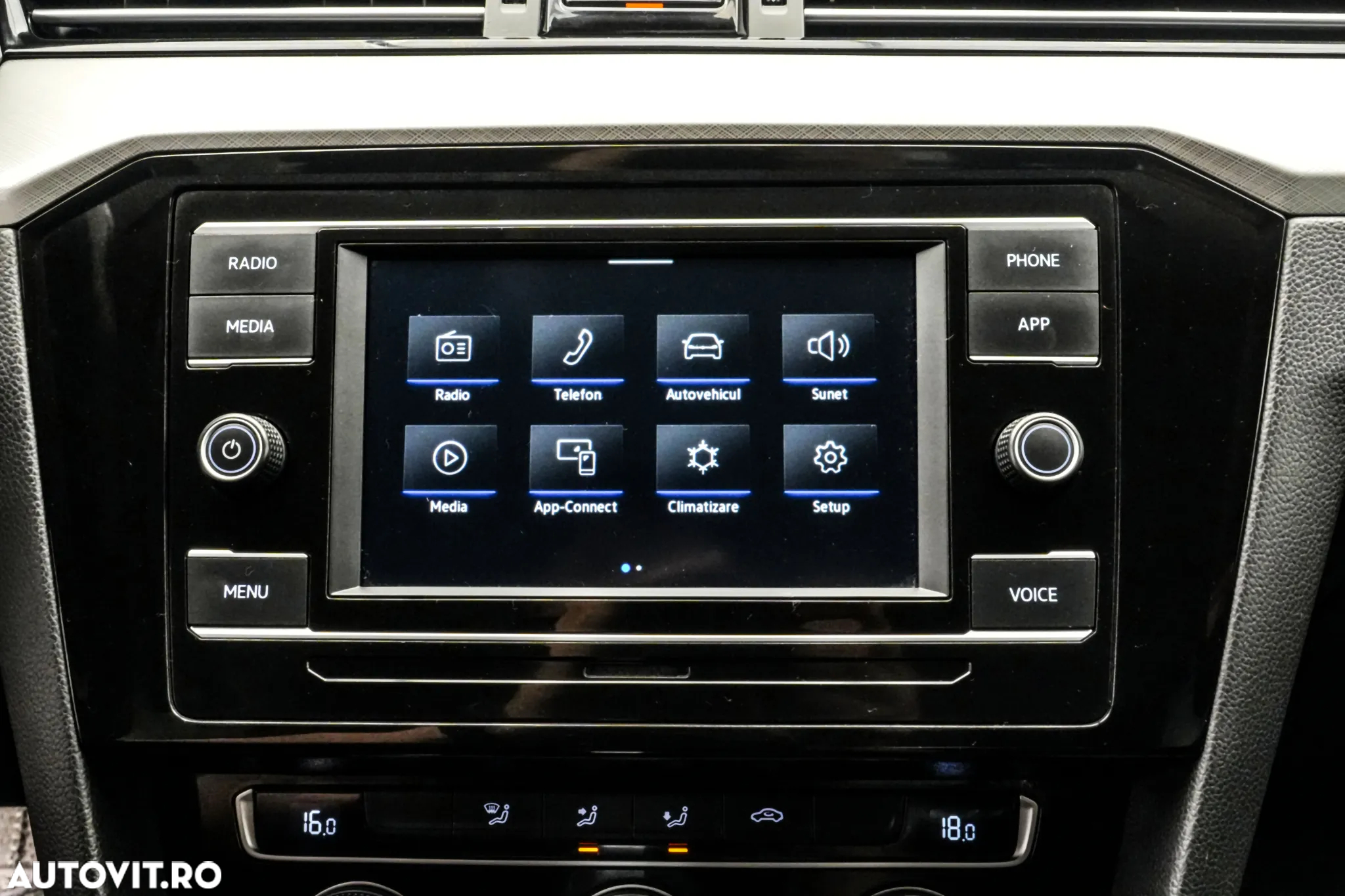 Volkswagen Passat 2.0 TDI DSG Comfortline - 20
