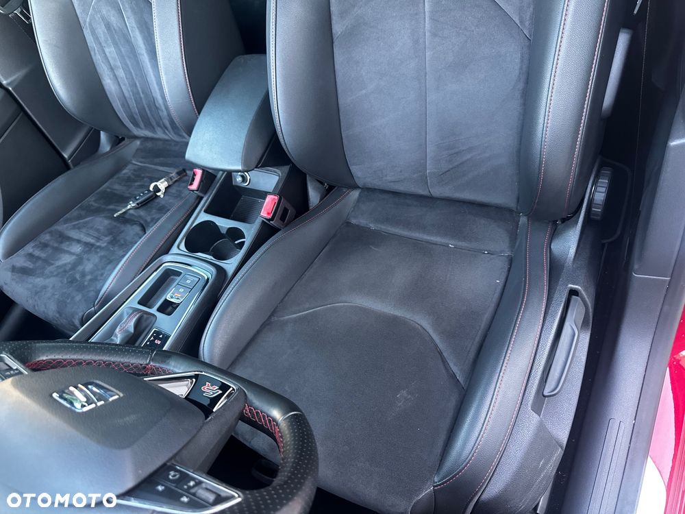 Seat Leon 1.5 eTSI FR DSG - 24
