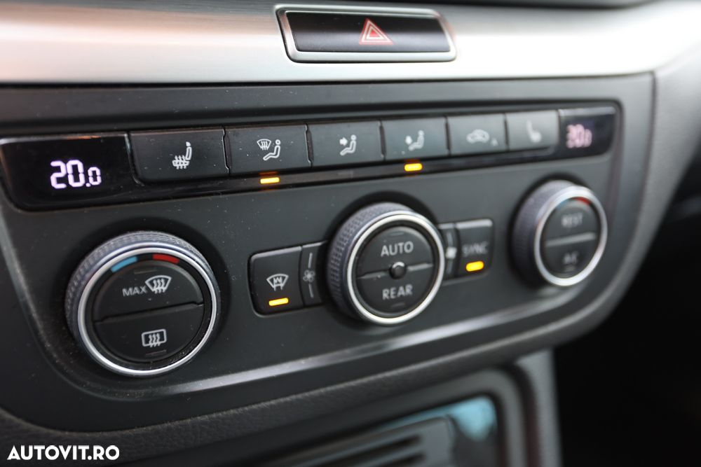 Volkswagen Sharan 2.0 TDI DSG BlueMotion Technology Highline - 19