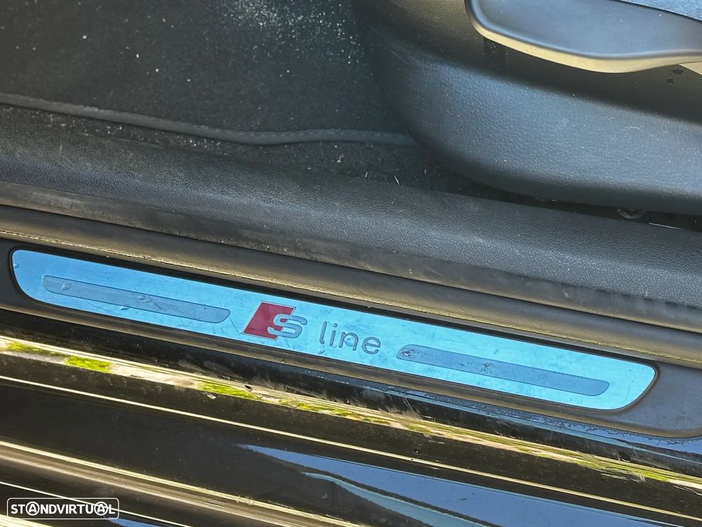 Audi A1 Sportback 1.6 TDI S-line - 4