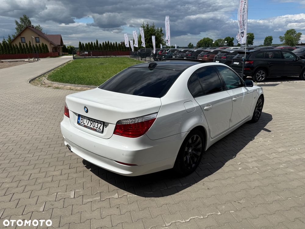 BMW Seria 5 520i Edition Exclusive - 11