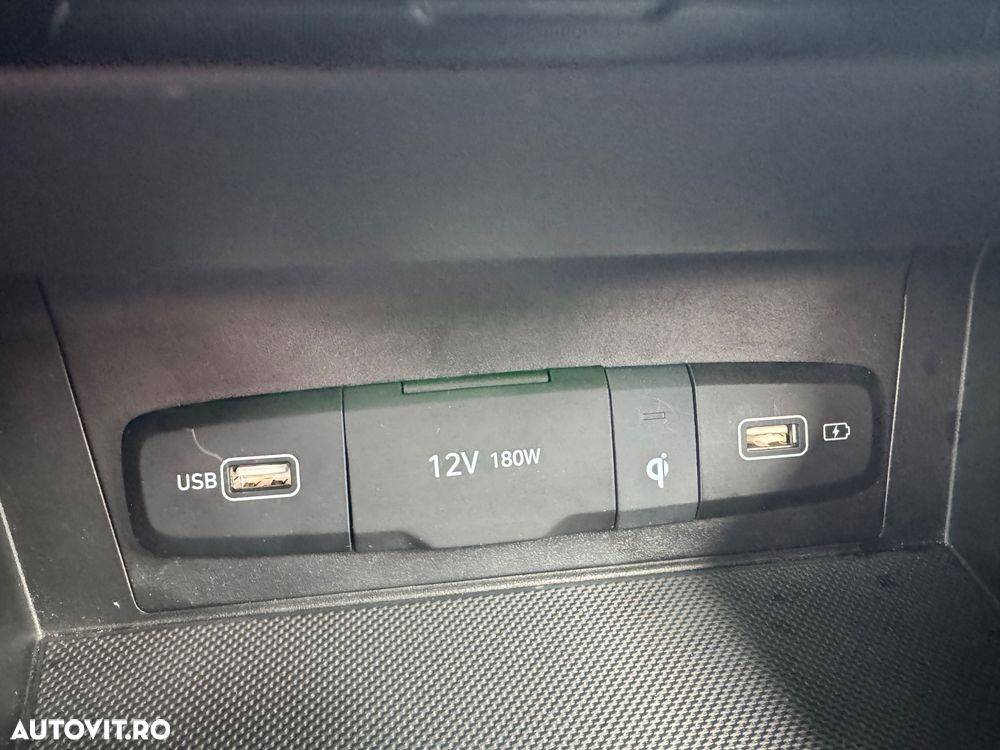 Hyundai Tucson 1.6 CRDi 48V-Hybrid 4WD DCT Trend - 31