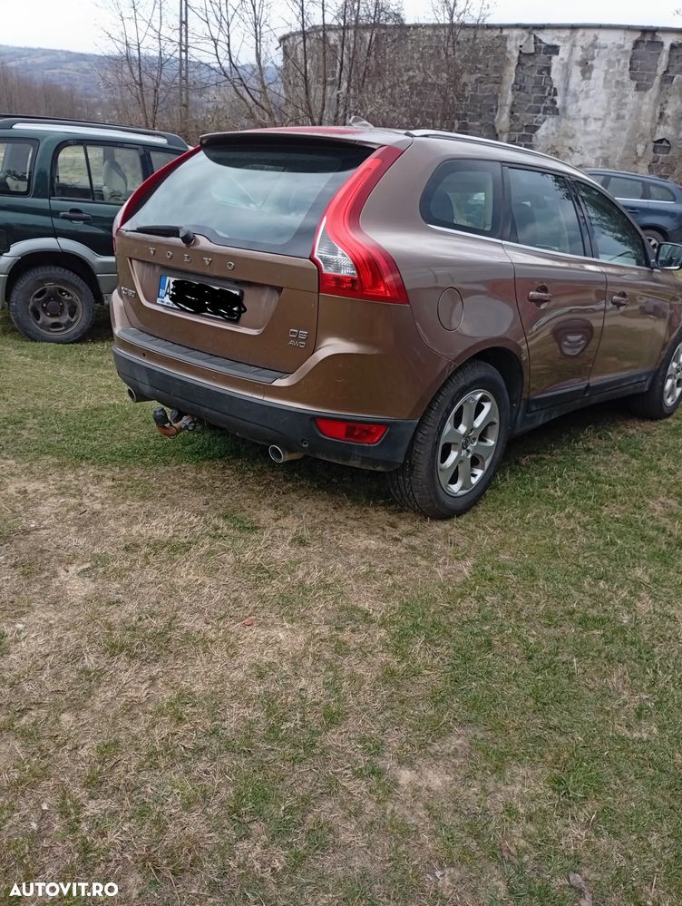 Volvo XC 60 D5 AWD - 3