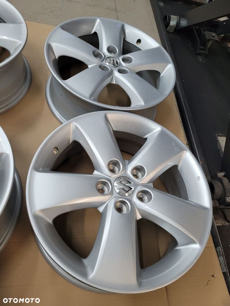 felgi aluminiowe 17" 5x114,3 6,5x17 SUZUKI - 3