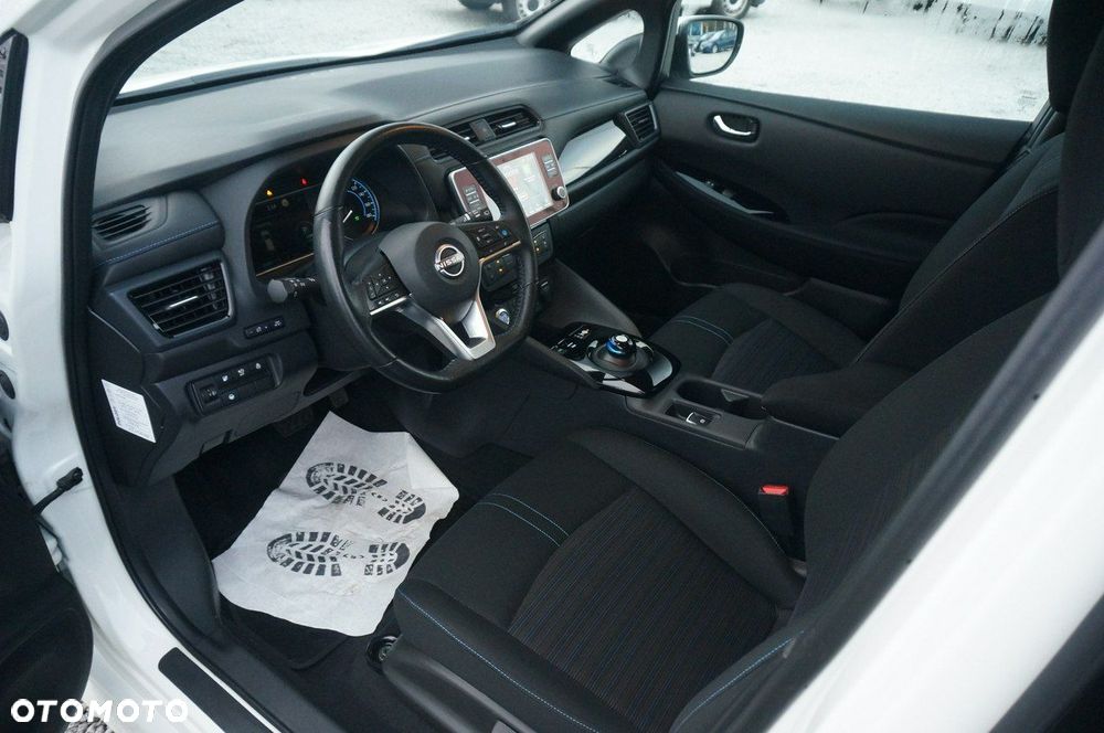 Nissan Leaf 62kWh N-Connecta - 19