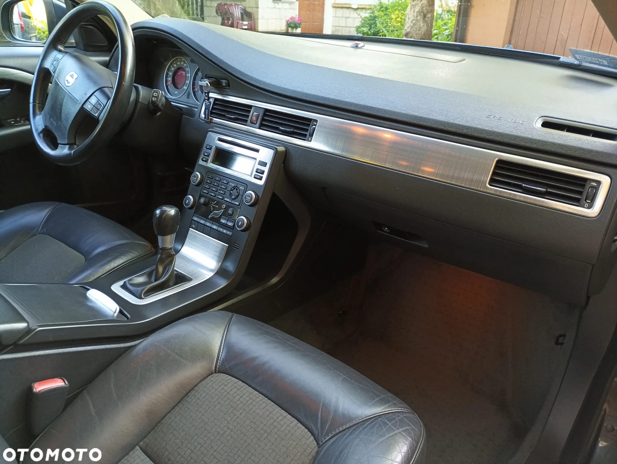 Volvo V70 2.0 Momentum - 11
