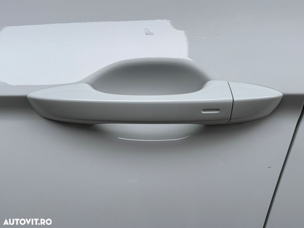 Volkswagen Passat Alltrack 2.0 TDI SCR DSG 4Motion - 18