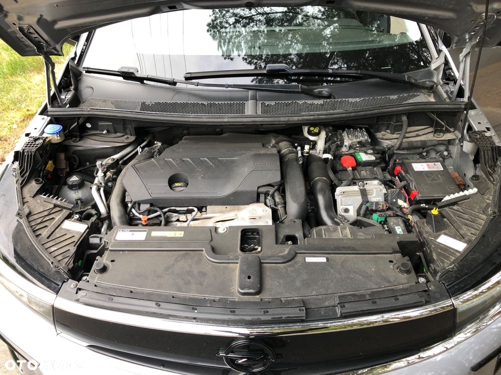 Opel Grandland X 1.6 T Design Line S&S - 24