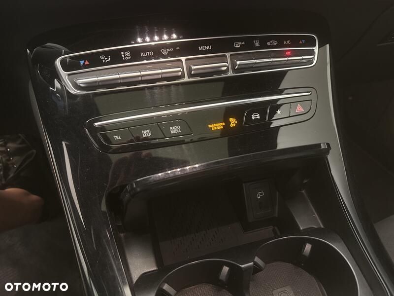 Mercedes-Benz EQC 400 4-Matic - 24