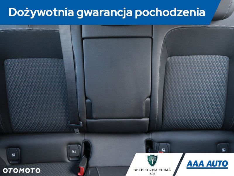 Opel Astra - 11