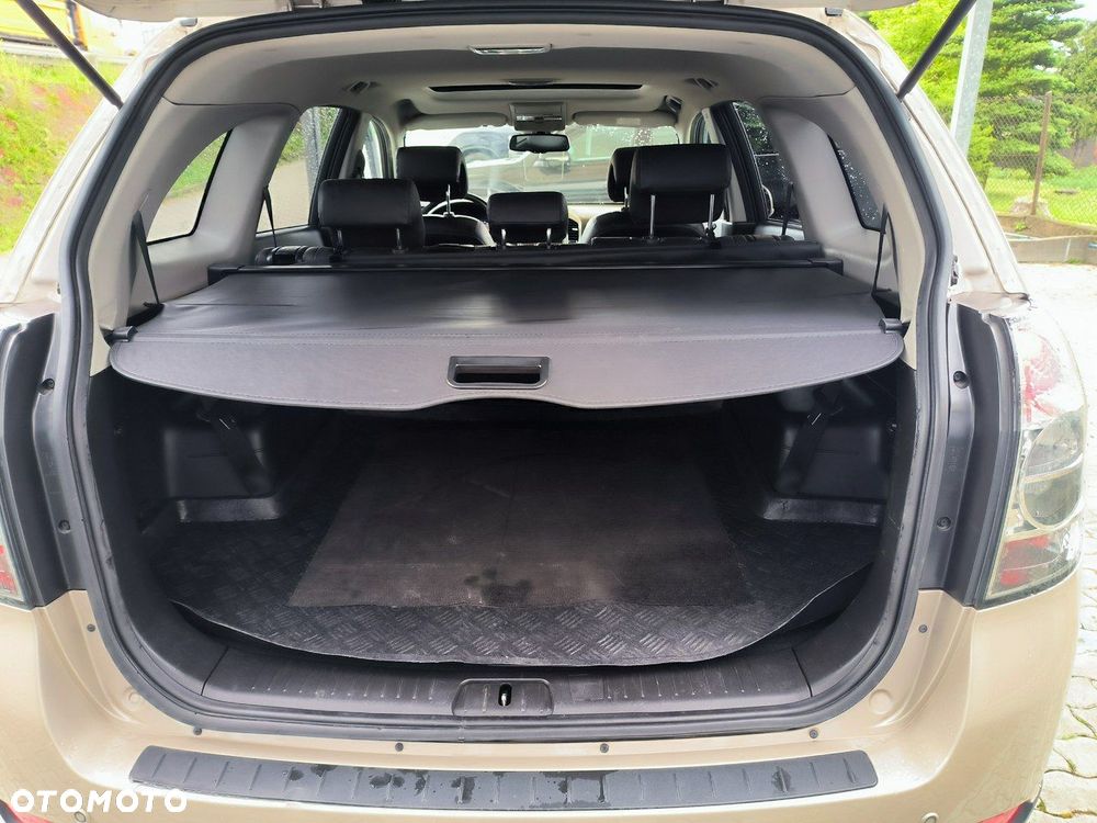 Chevrolet Captiva - 21