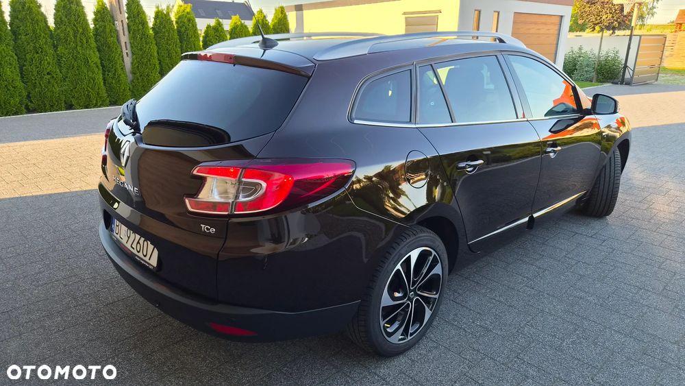 Renault Megane ENERGY TCe 130 BOSE EDITION - 29