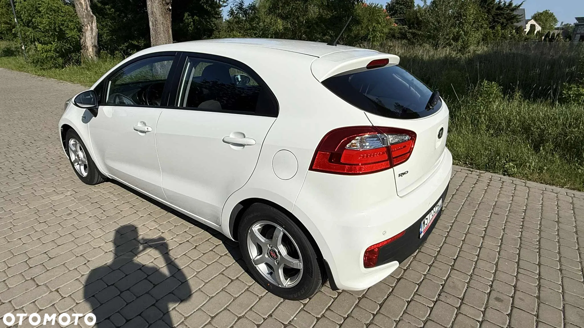 Kia Rio 1.2 L - 7