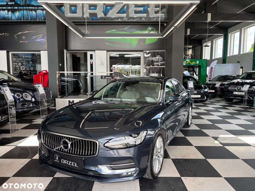Volvo S90 - 1