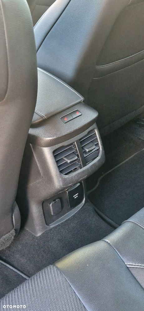 Ford Mondeo 2.0 TDCi Titanium - 24