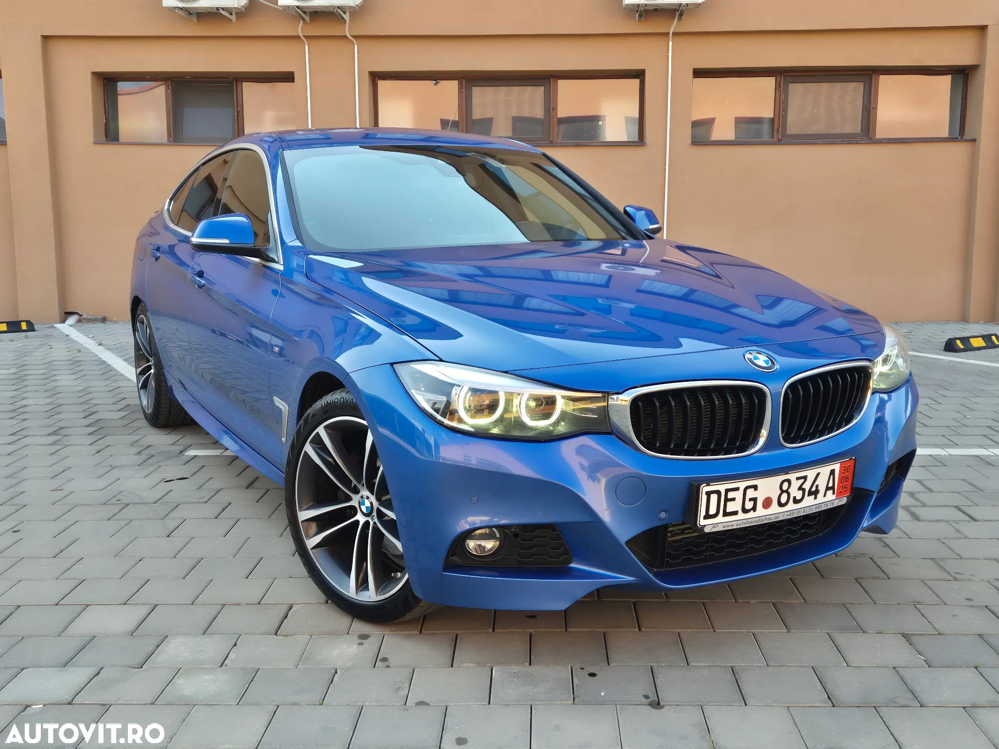BMW Seria 3 330d GT xDrive AT M Sport - 16