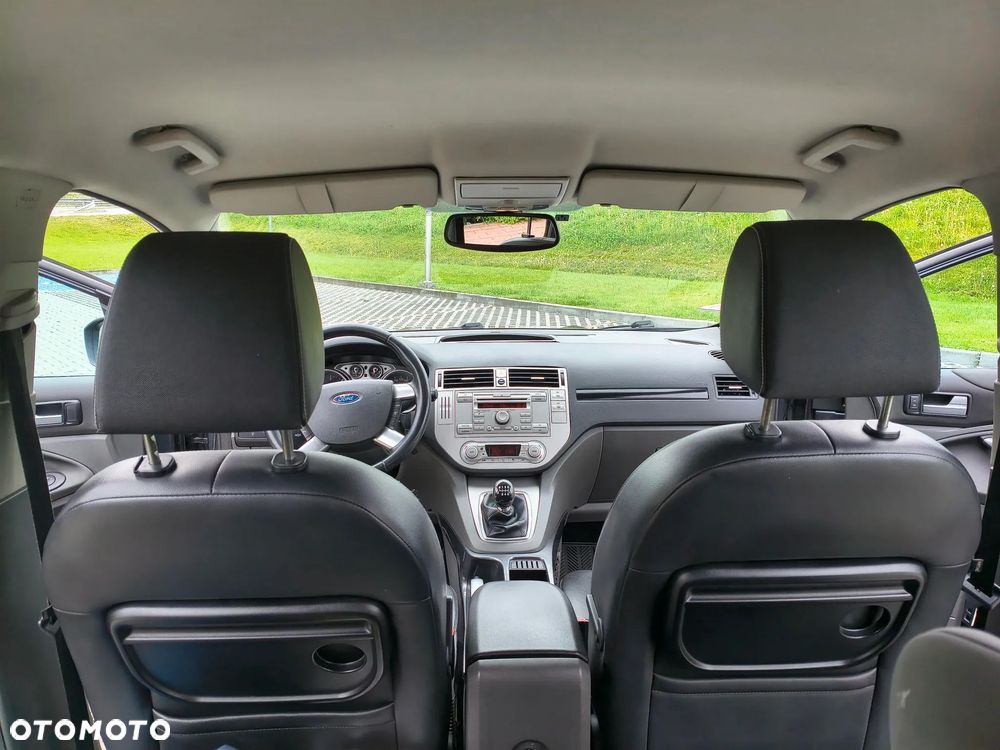 Ford Kuga 2.0 TDCi 4x4 Titanium - 10