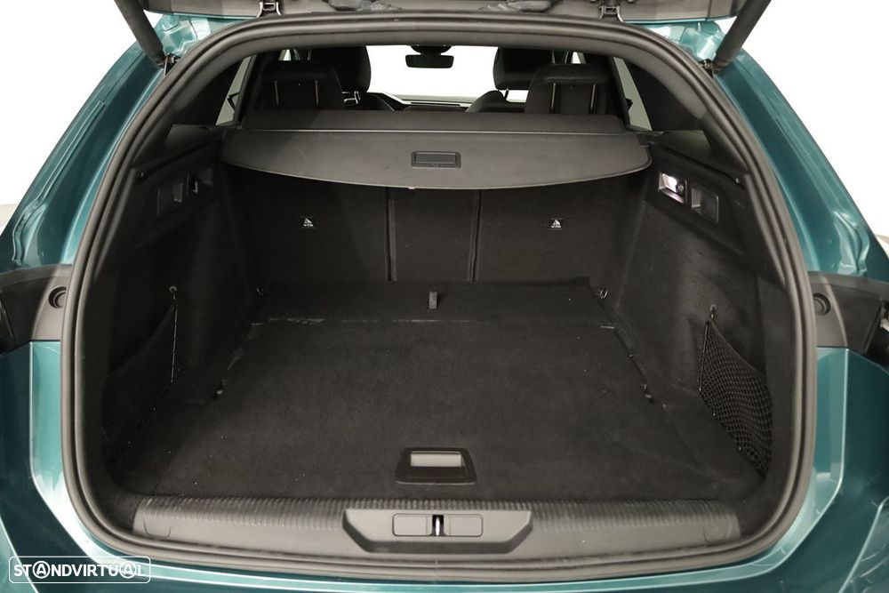Peugeot 308 SW 1.2 PureTech GT EAT8 - 22
