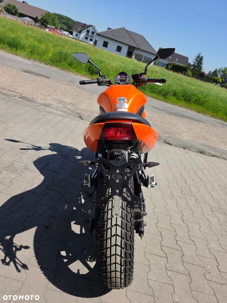 Kawasaki ER - 16