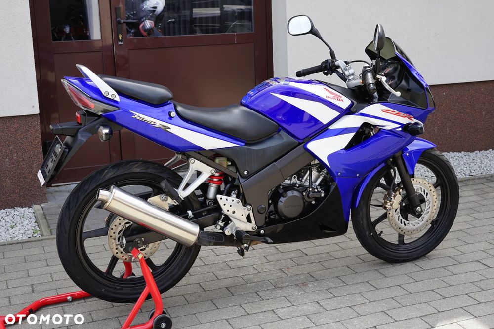 Honda CBR - 4