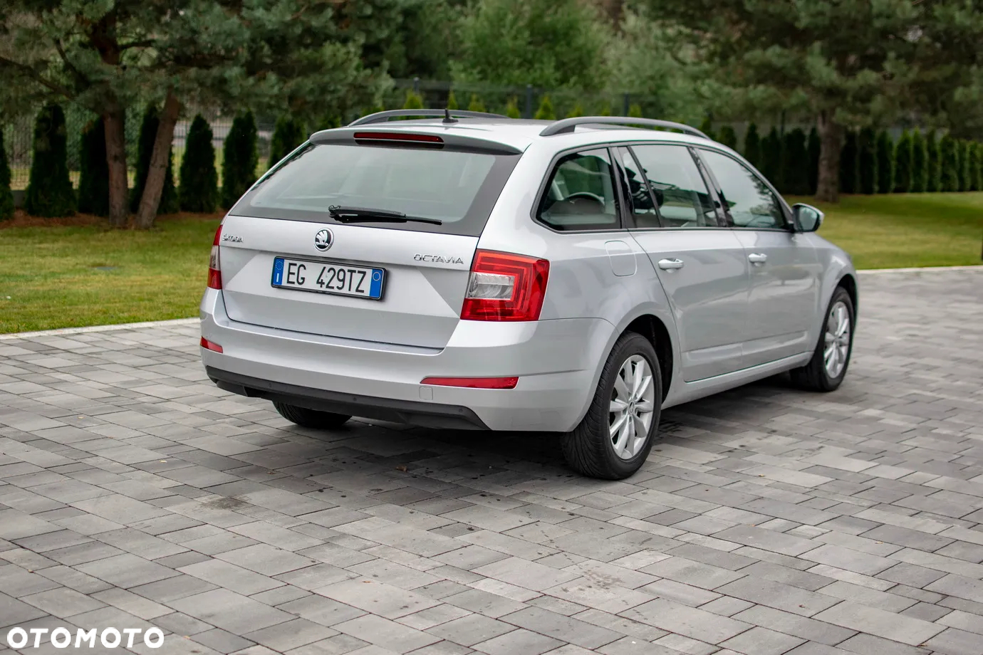 Skoda Octavia - 3