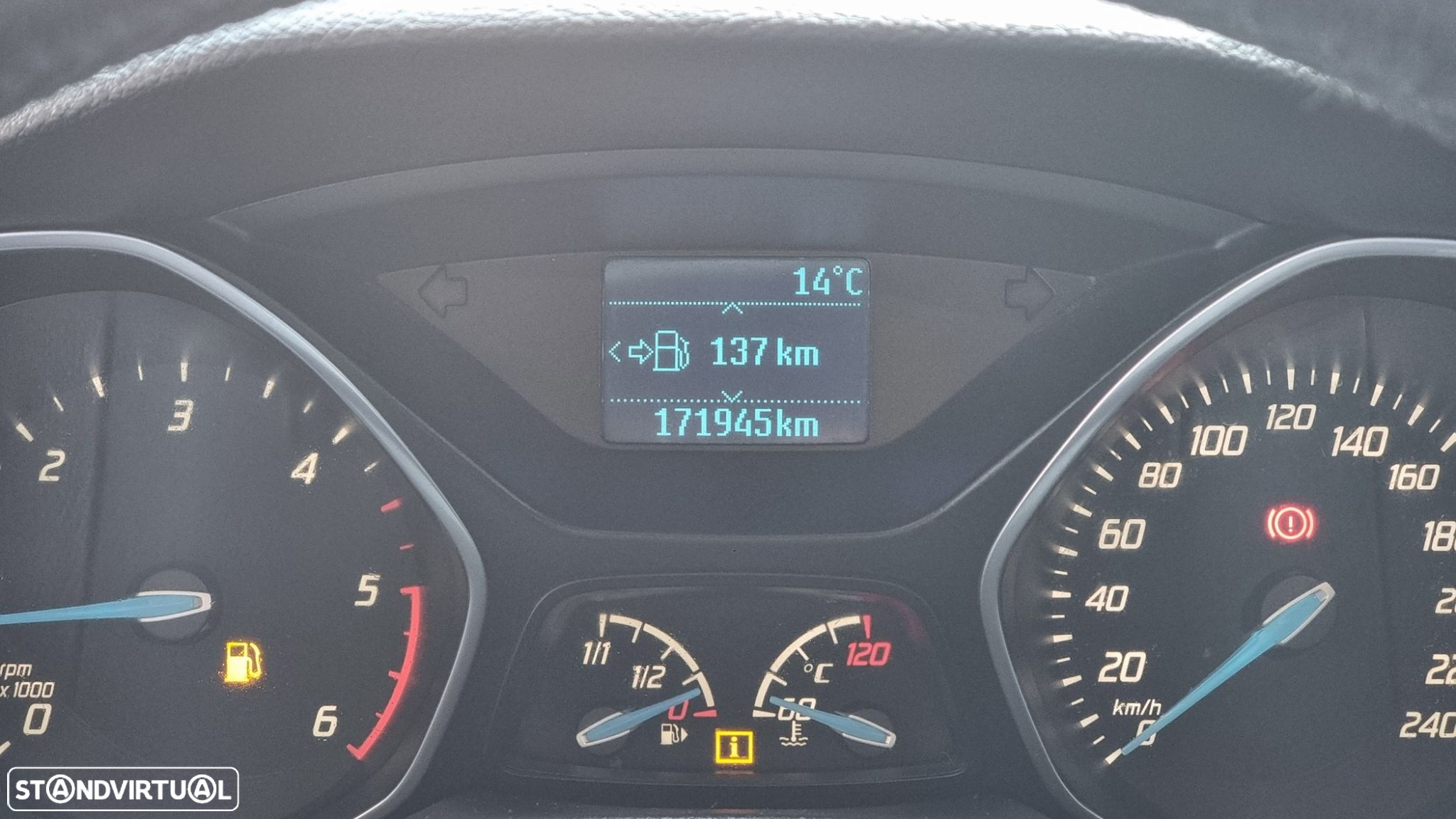 Ford Focus SW 1.6 TDCi Titanium Best - 22