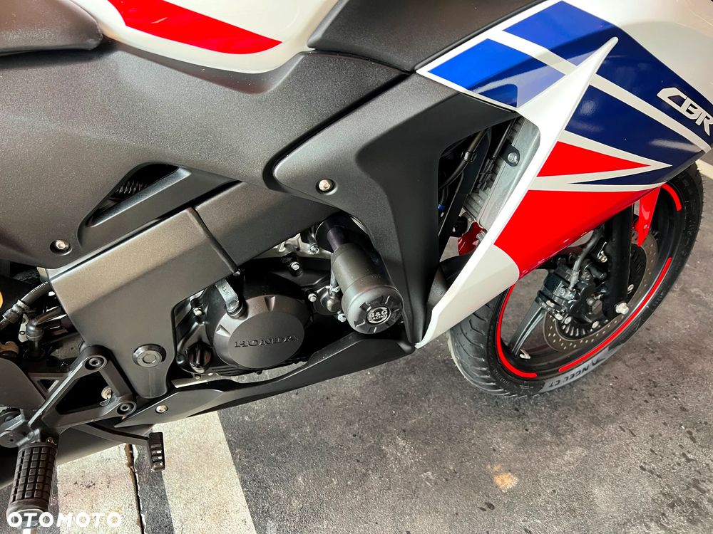 Honda CBR - 9
