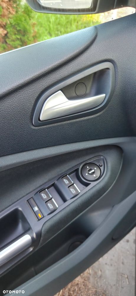 Ford C-MAX 1.6 Ti-VCT Trend - 26