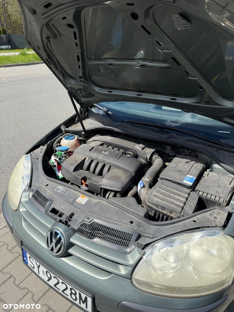 Volkswagen Golf - 9