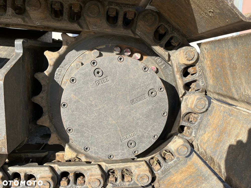 Volvo EC140EL - 17