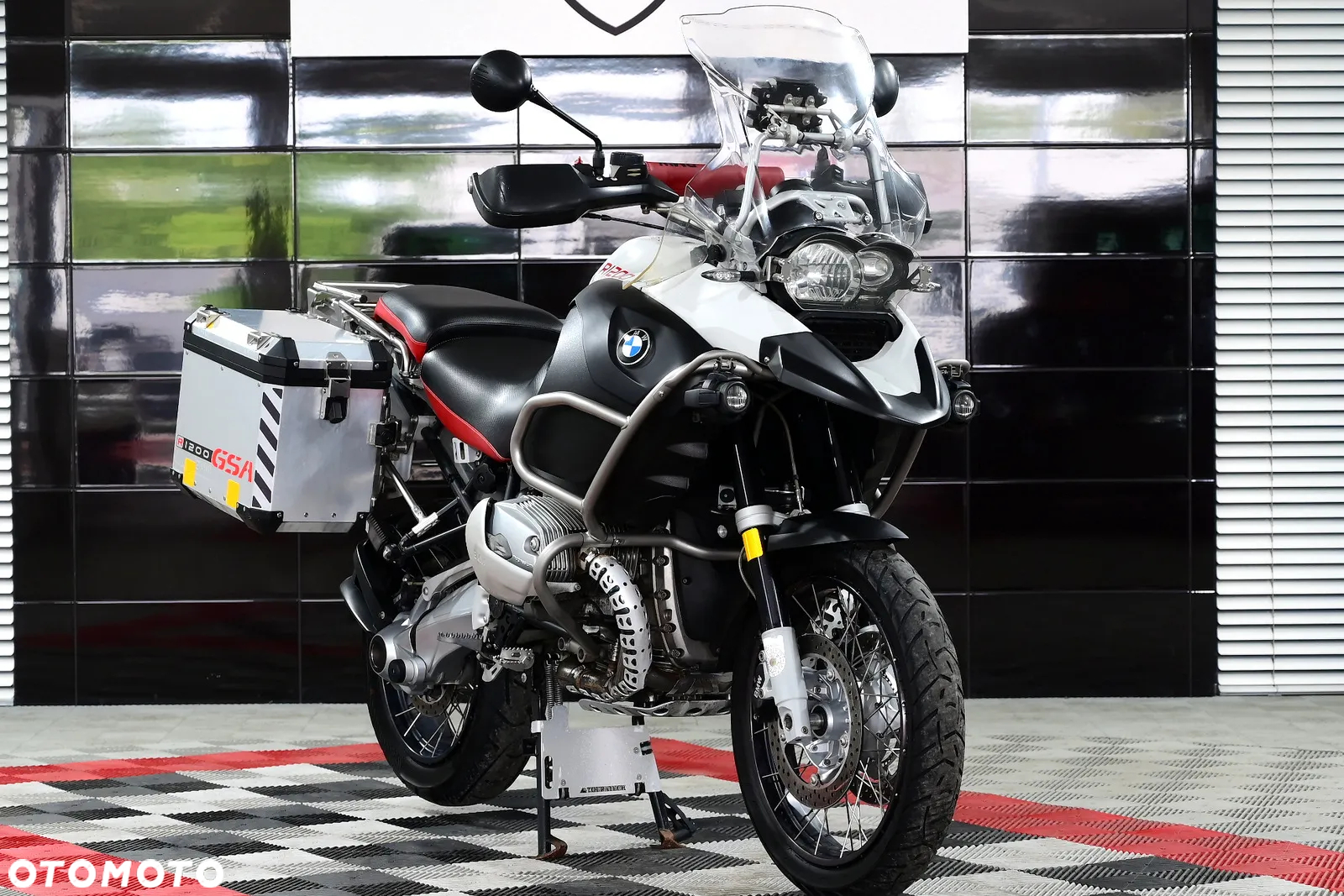 BMW Adventure