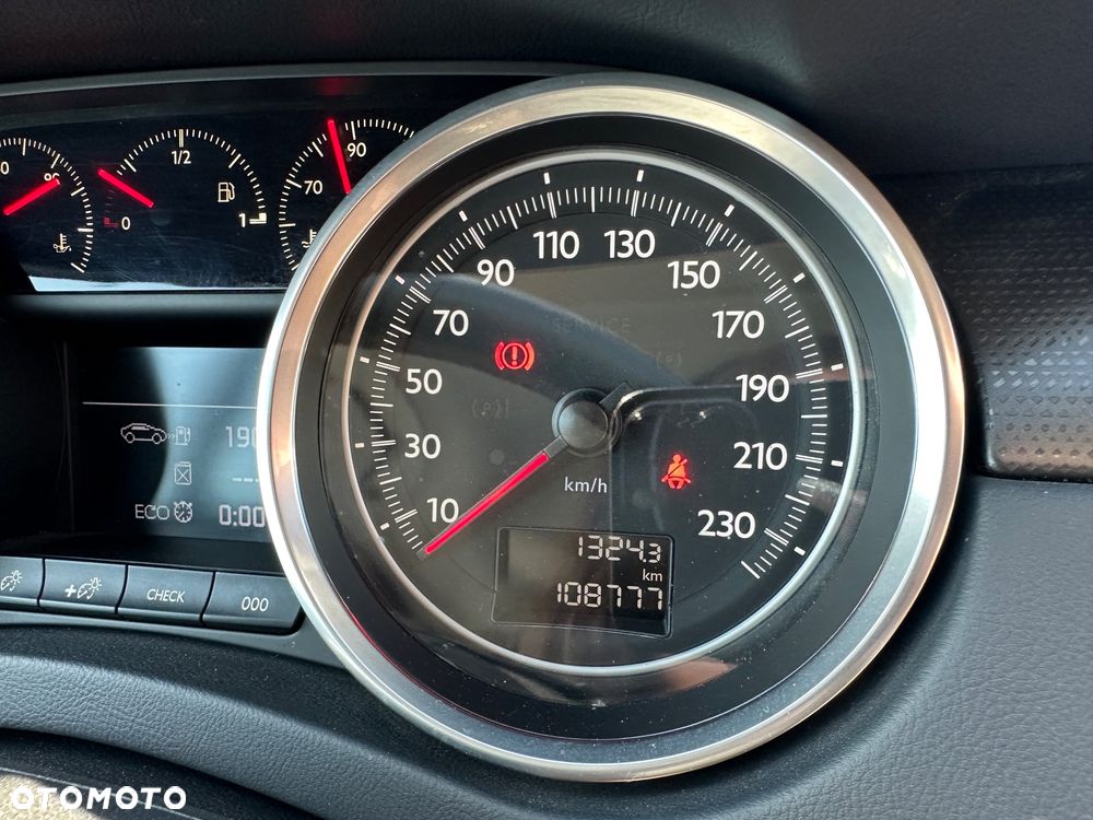 Peugeot 508 1.6 HDi Active - 11