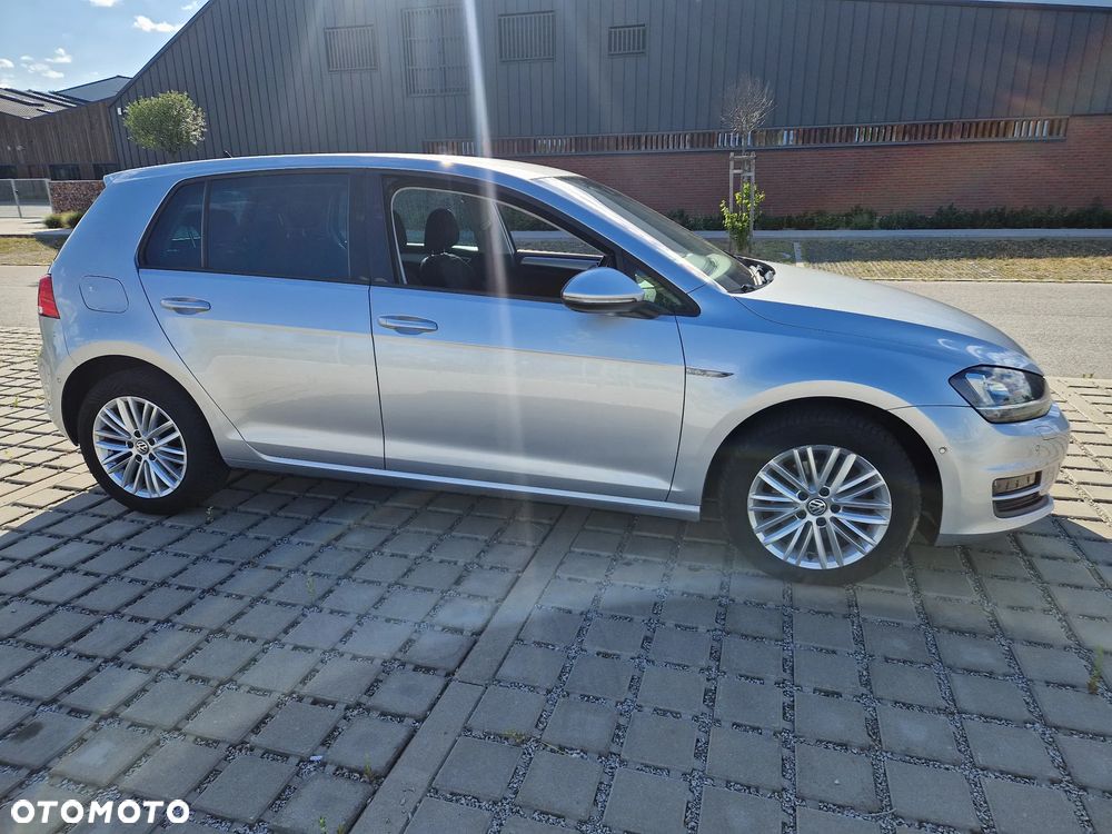 Volkswagen Golf 1.6 TDI BlueMotion Technology Lounge - 6