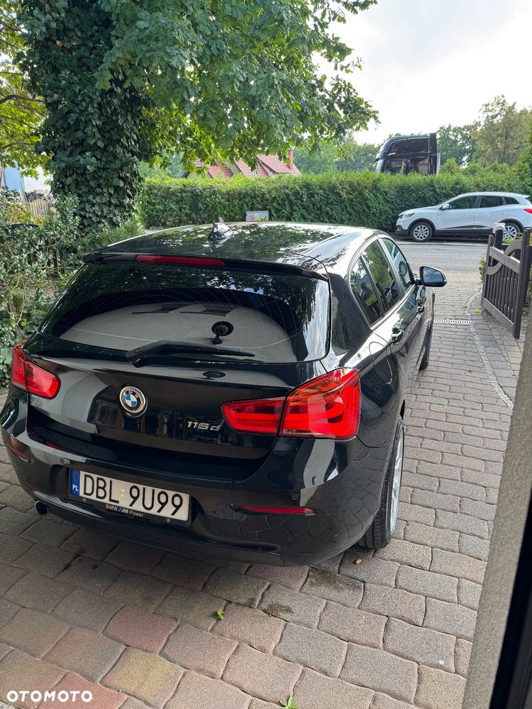 BMW Seria 1 116d - 16